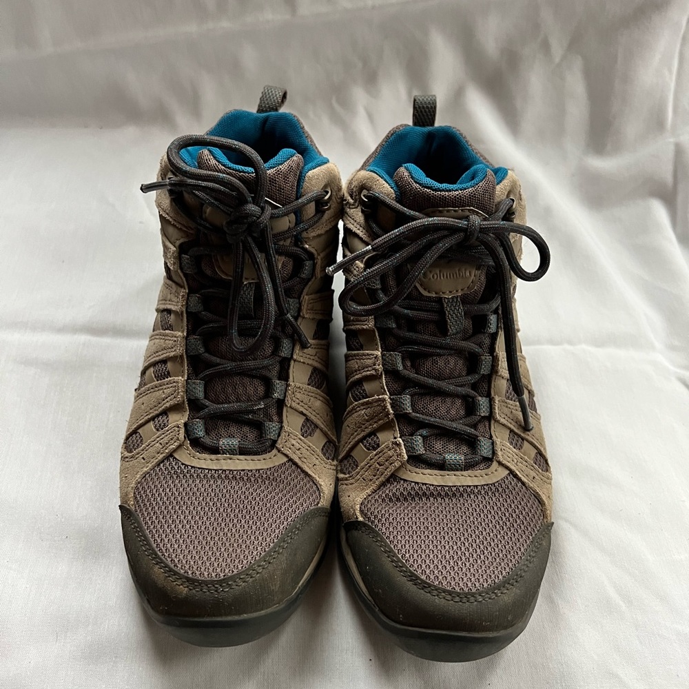Columbia Redmond II Mid Hiking Boots